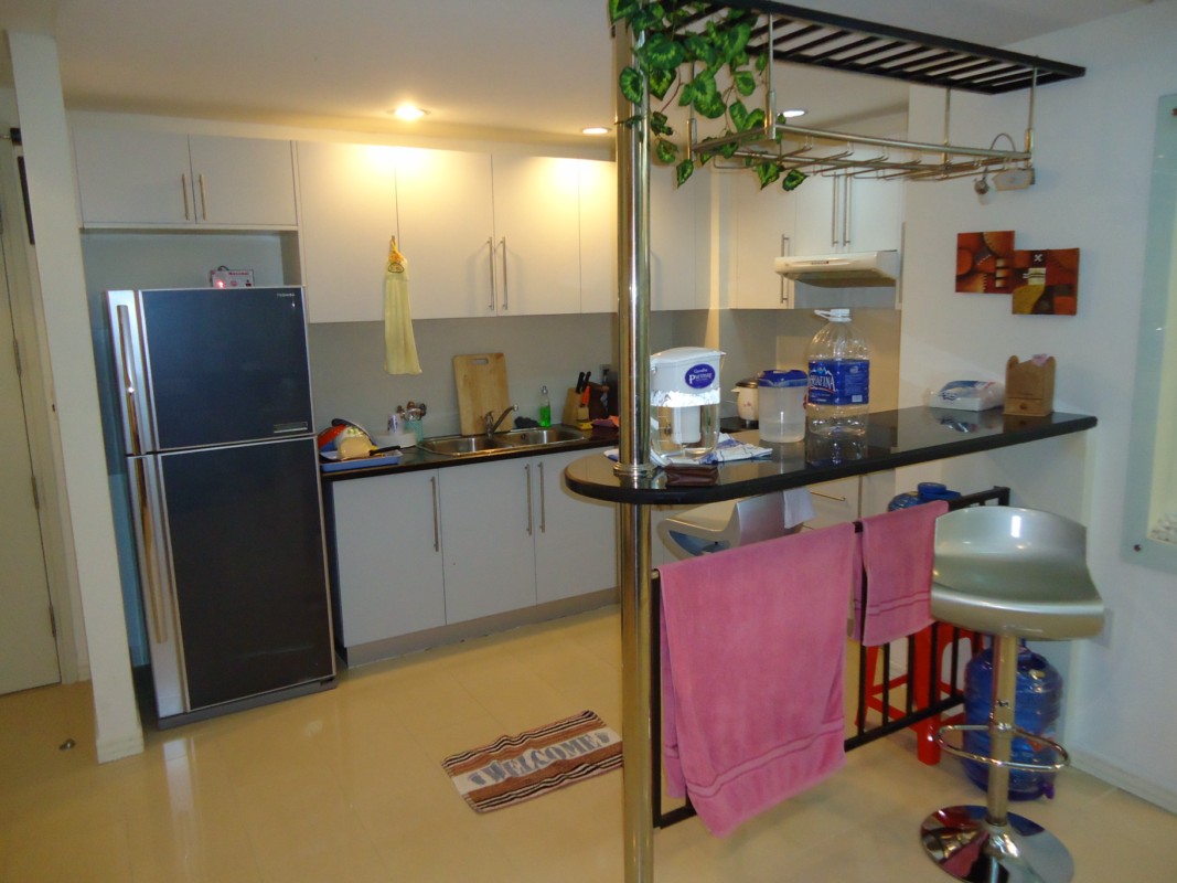 Cho thue can ho Botanic Tower lau 2 dt 93m2 2 PN 2WC day du tien nghi